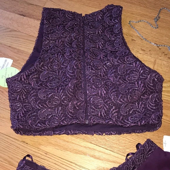 WINDSOR 2 Piece Dress - Picture 3 of 9